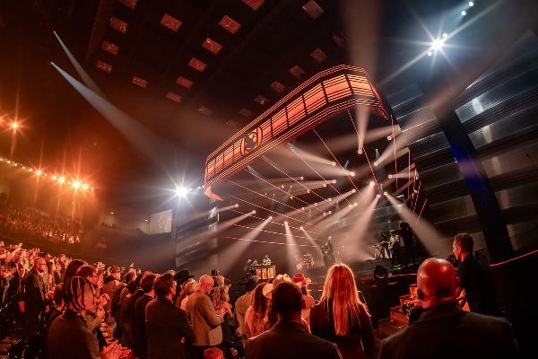 Win Dove Awards in Music City Giveaway