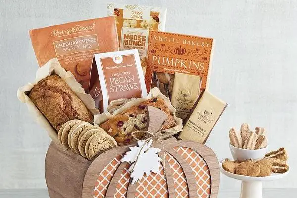 Win Pumpkin Loaf Cake and Cookies Autumn Gift Basket Giveaway