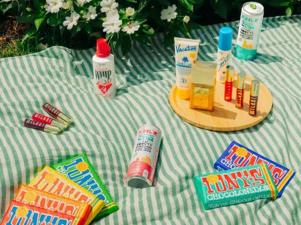 Win Bubbl'r: End of Summer Essentials Giveaway