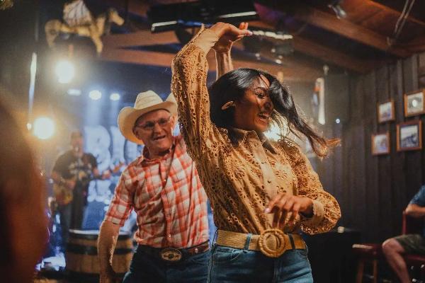 Win The Travel South Dakota New Year’s Day Parade Giveaway