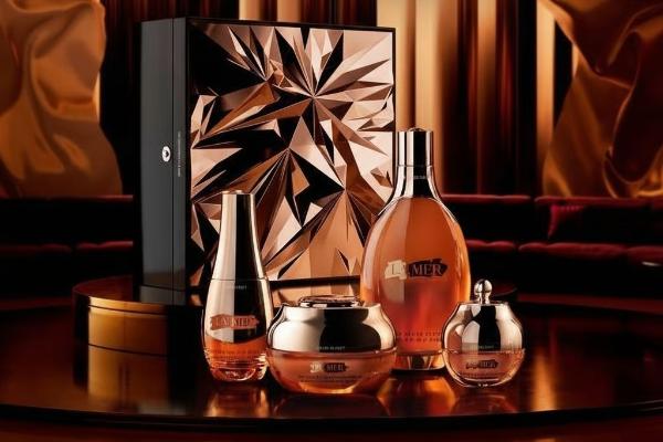 Win The Genaissance de La Mer Ritual Skincare Gift Set!