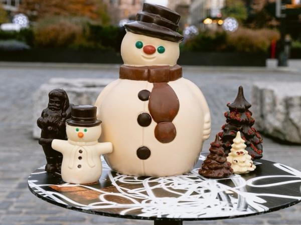 Win Li-Lac Chocolates: Holiday Giveaway