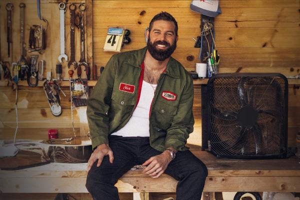 Win A Flyaway to see Jordan Davis in London, England Sweepstakes