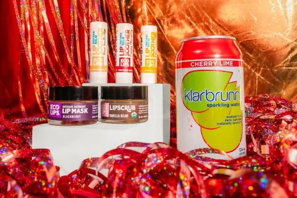 Win The Klarbrunn: New Year, New Glow Giveaway