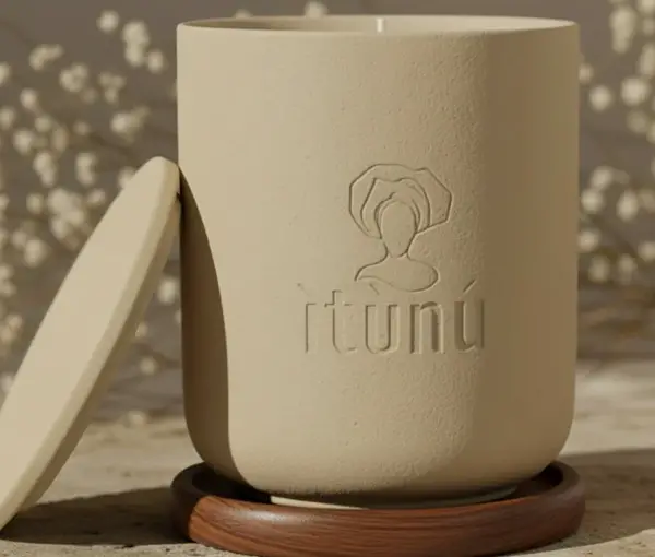 Win Shop With Me Mama: Ìtùrá Candle Giveaway