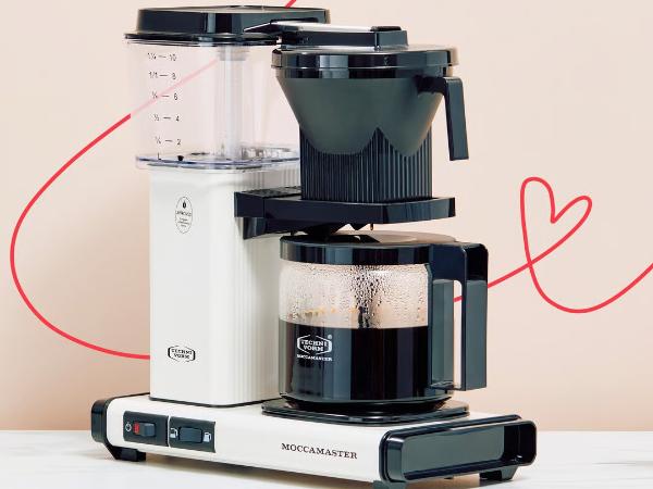 Win Whole Latte Love: Moccamaster Coffee Maker February Giveaway