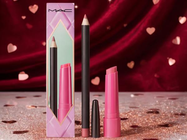 Win The M·A·C Anything’s Glossible Lip Combo Kit Giveaway