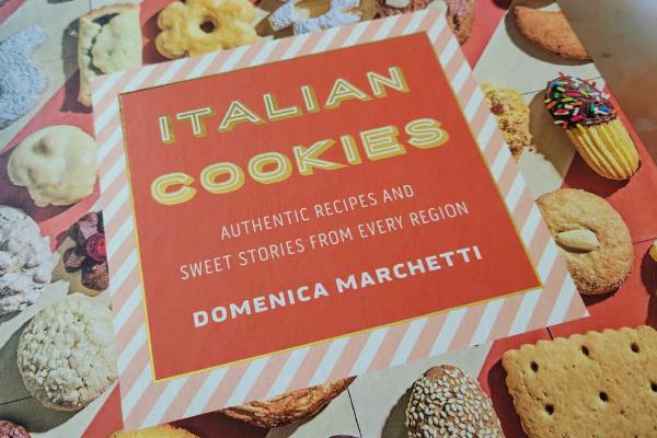 Win Italian Cookies Cookbook Giveaway