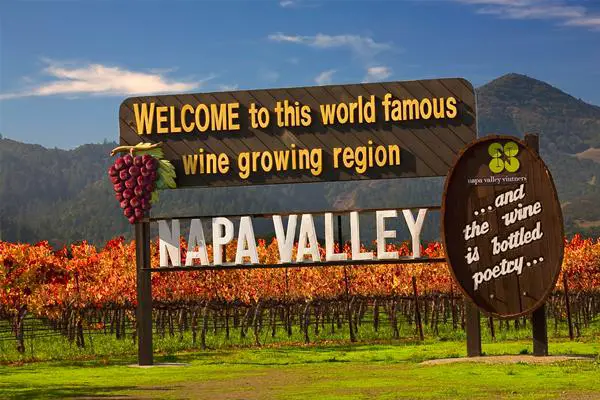 My Wine Moment Giveaway: Win the Ultimate Napa Valley Experience