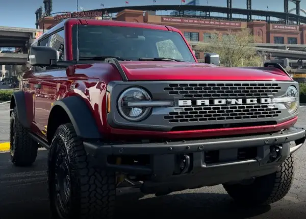 Ford Fan Giveaway: Win a 2026 Bronco Badlands + Off-Roadeo Experience