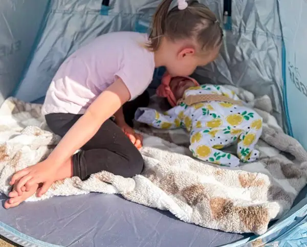 Win The Baby Beach Tent Giveaway