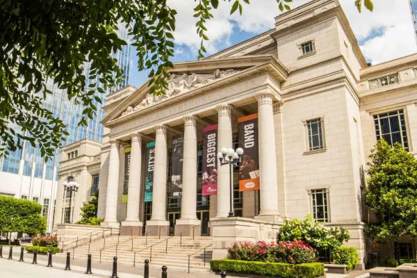 Win A Dolly-Inspired Summer in Music City Giveaway