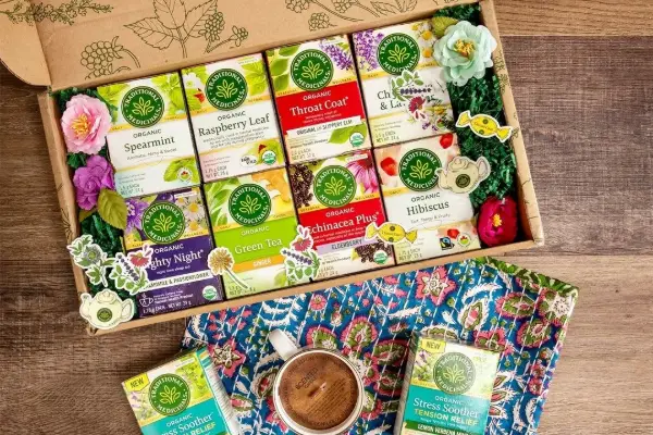 Win Alive: Traditional Medicinals Giveaway